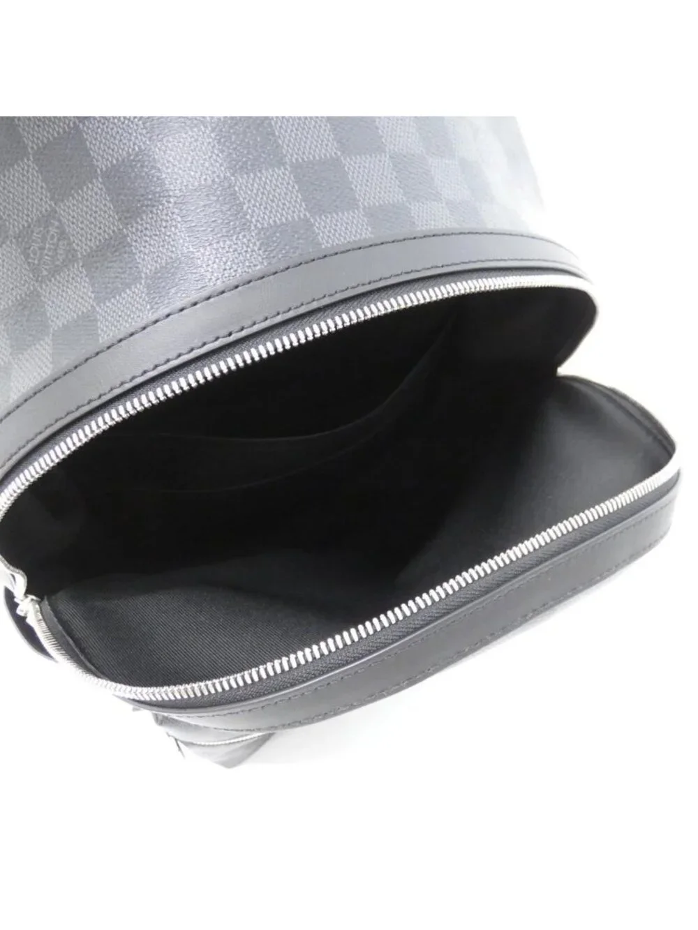Louis Vuitton Damier Graphite Discovery Backpack